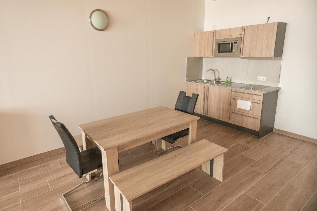 Stadthotel Donauwörth מראה חיצוני תמונה